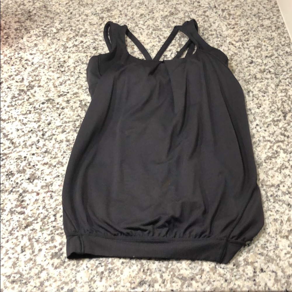 Athletic tank top